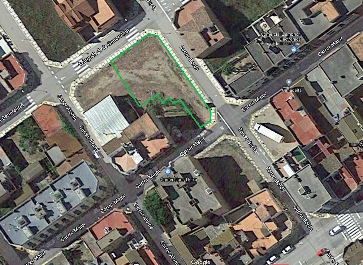 SOLAR URBANO ESQUINERO EN L'ALDEA