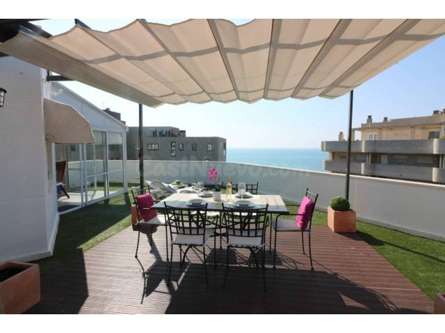 Espectacular Ático - terraza 200 m2 con vista al Mar en el Centro de Salou - ALQUILER TURÍSTICO