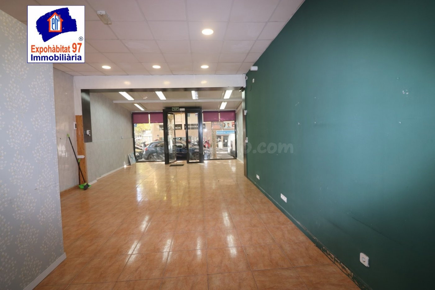 Local comercial en alquiler o venta  muy céntrico.
