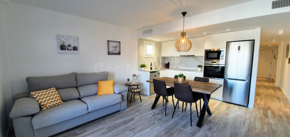 Salou - Magnifico apartamento con piscinas situado en 1a línia de Mar - ALQUILER TURÍSTICO