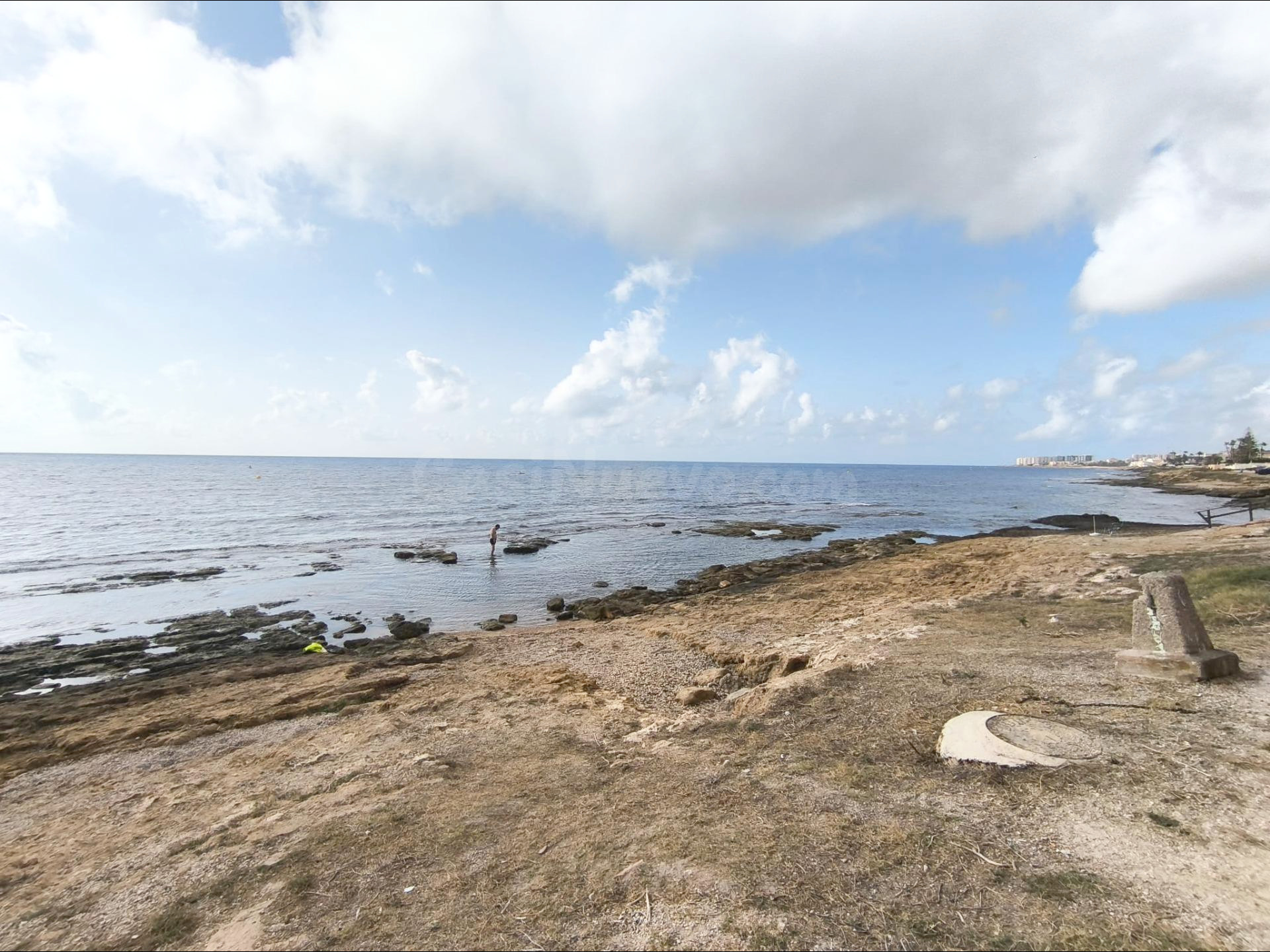 PISO EN PRIMERA LÍNEA DE PLAYA