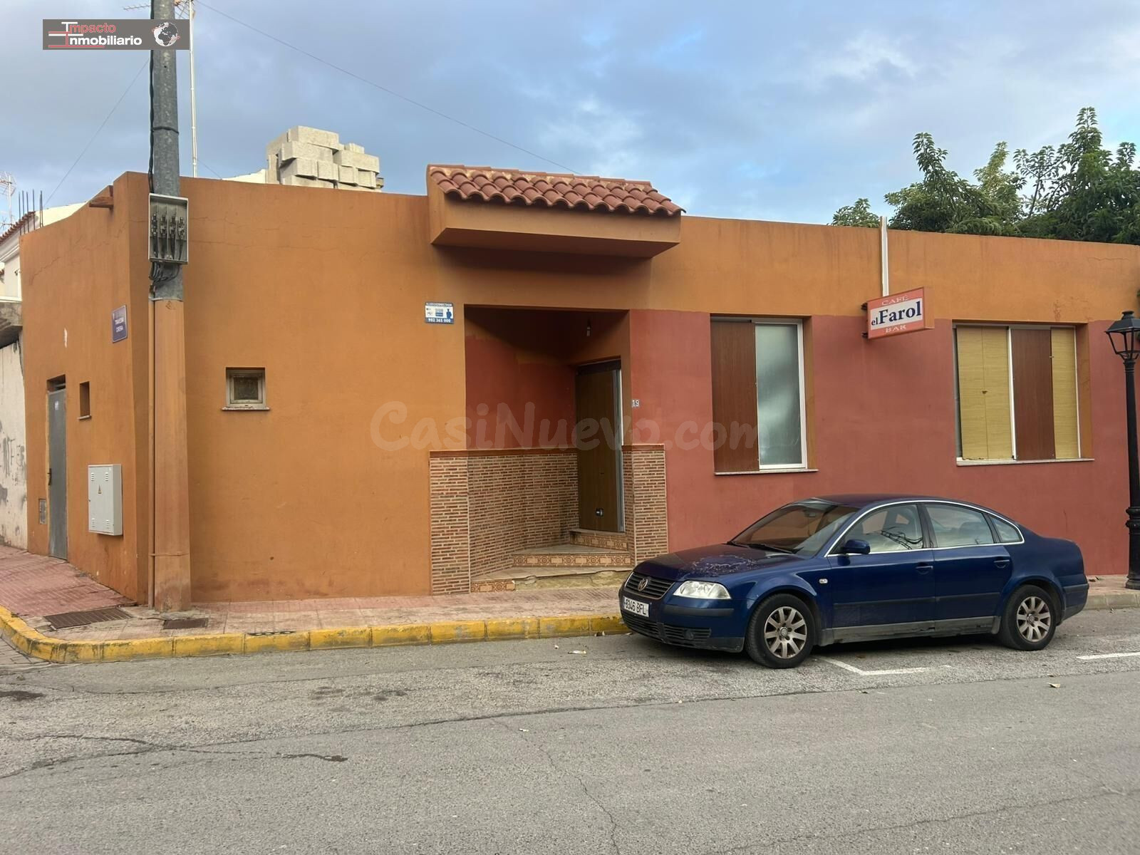 LOCAL COMERCIAL, ADAPTADO COMO BAR, HACE ESQUINA, CUEVAS DE ALMANZORA