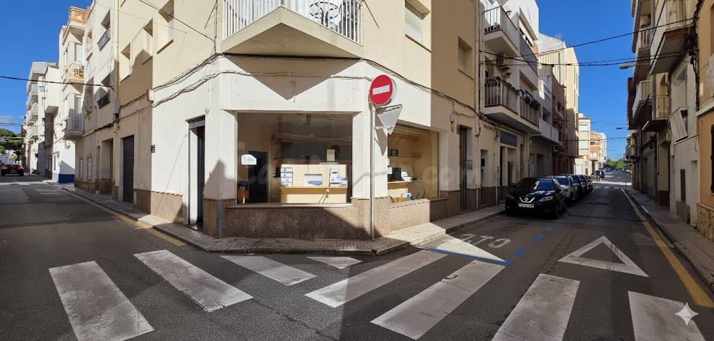 ¡Oportunidad! Local comercial céntrico en l’Ametlla de Mar