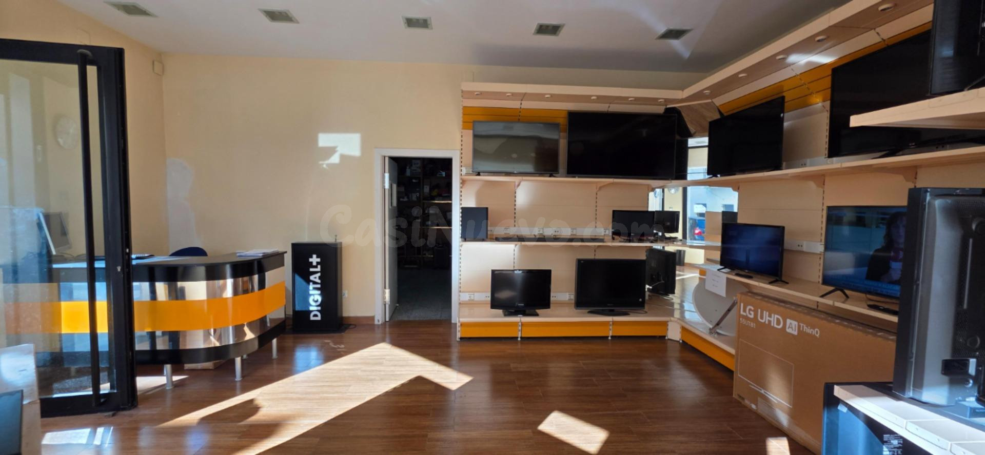 ¡Oportunidad! Local comercial céntrico en l’Ametlla de Mar - foto 3