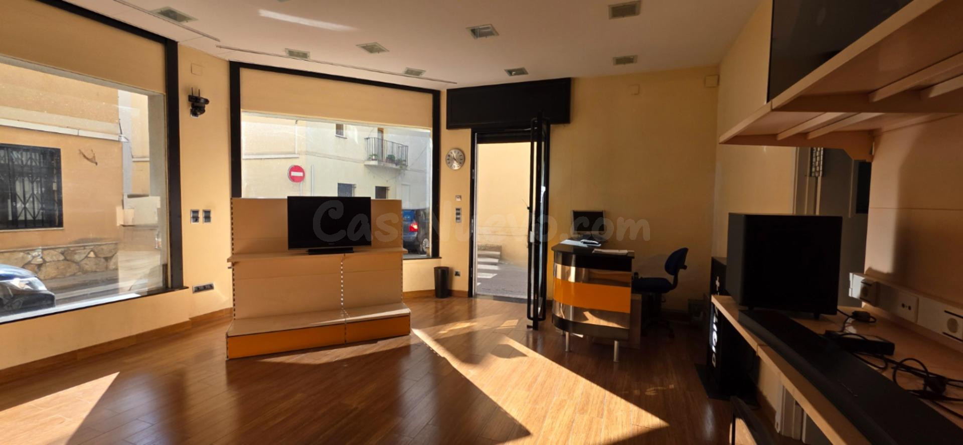 ¡Oportunidad! Local comercial céntrico en l’Ametlla de Mar - foto 5