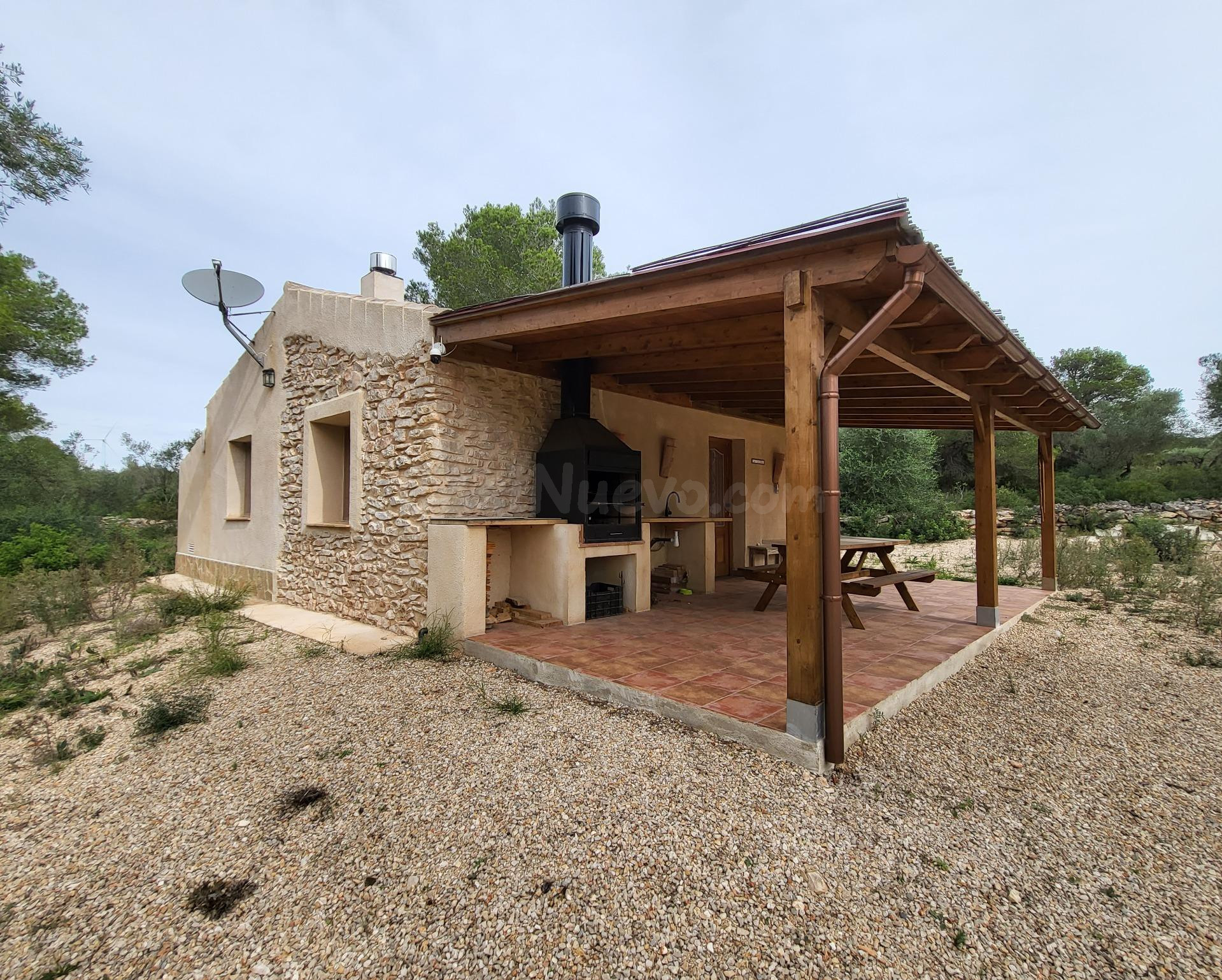 Finca Rústica con encantadora casa de campo de 70 M2 y agua conectada