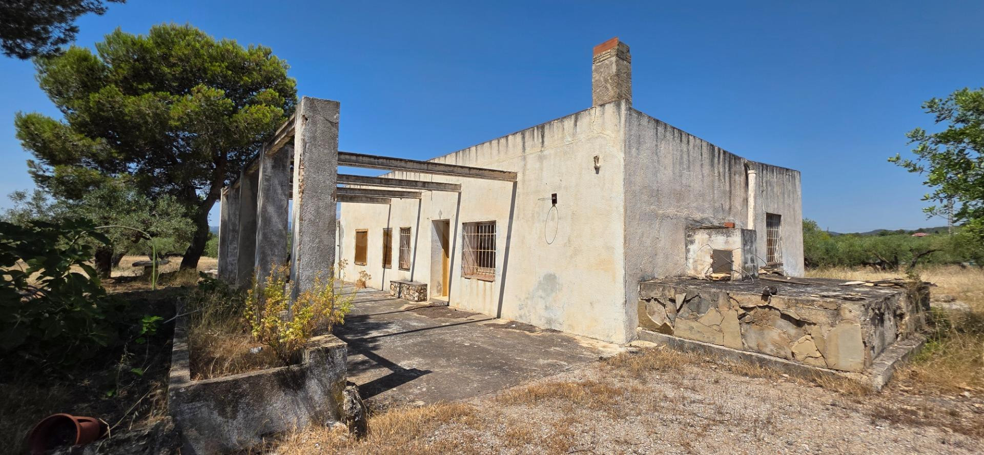 Finca rústica de 40.000 m2 en venta en l’Ametlla de Mar – con casa y certificación ecológica