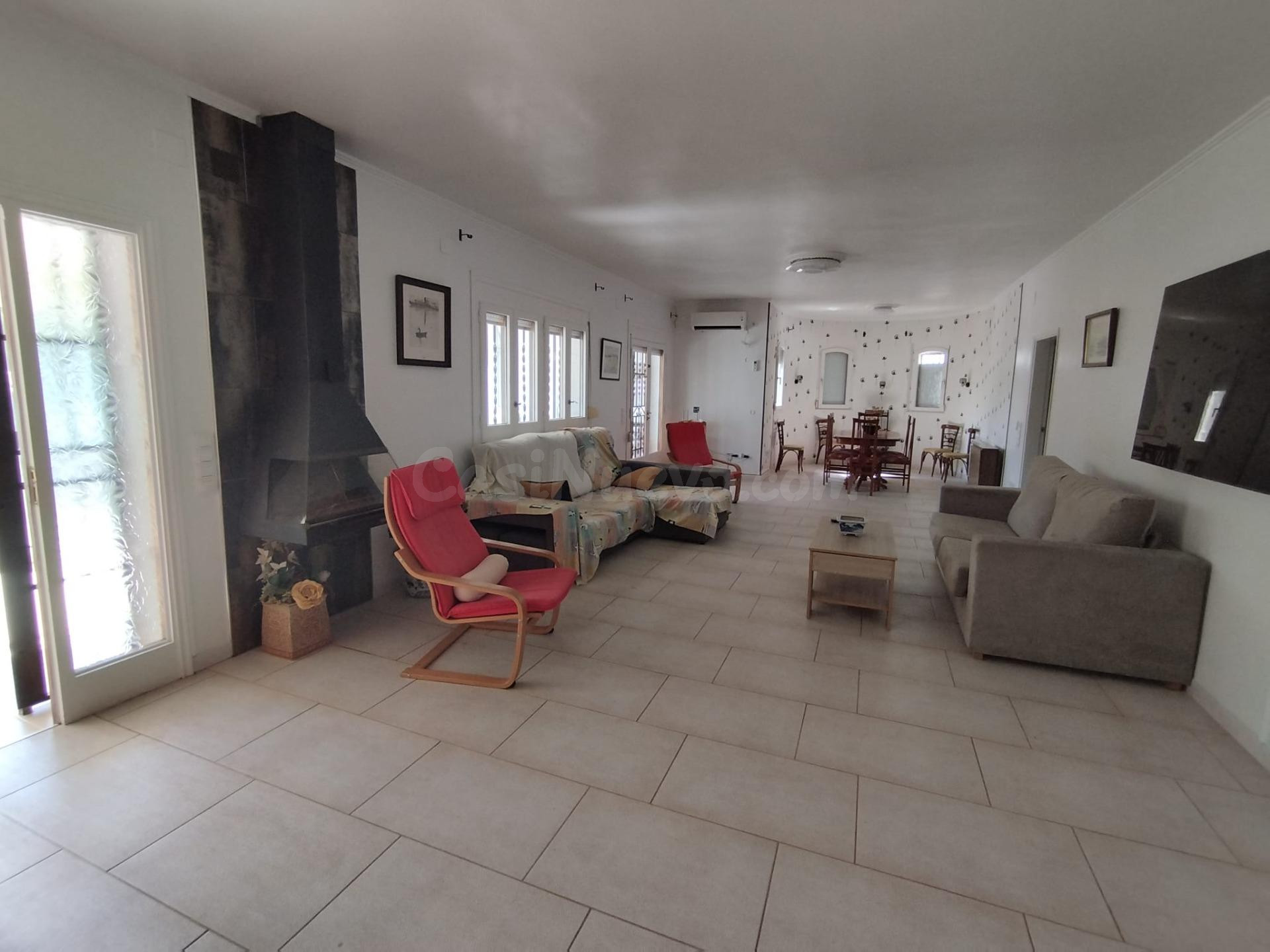 Magnífico chalet con estudio independiente, piscina y licenc - foto 4