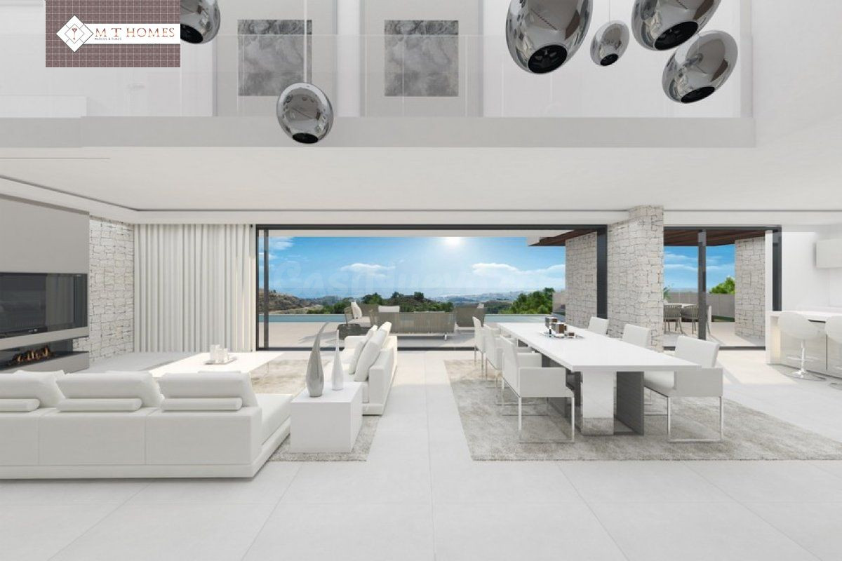 PRECIOSA VILLA DE LUJO CON VISTAS AL MAR Y MONTAÑA - LA LOMA DE MIJAS