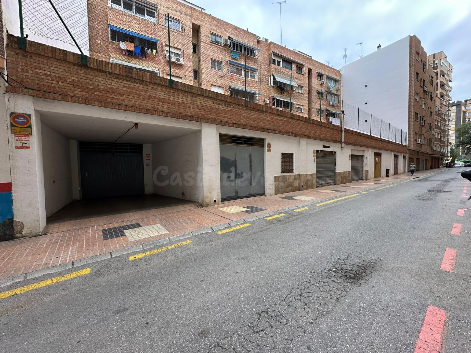 Se vende plaza de garaje junto a la Lonja