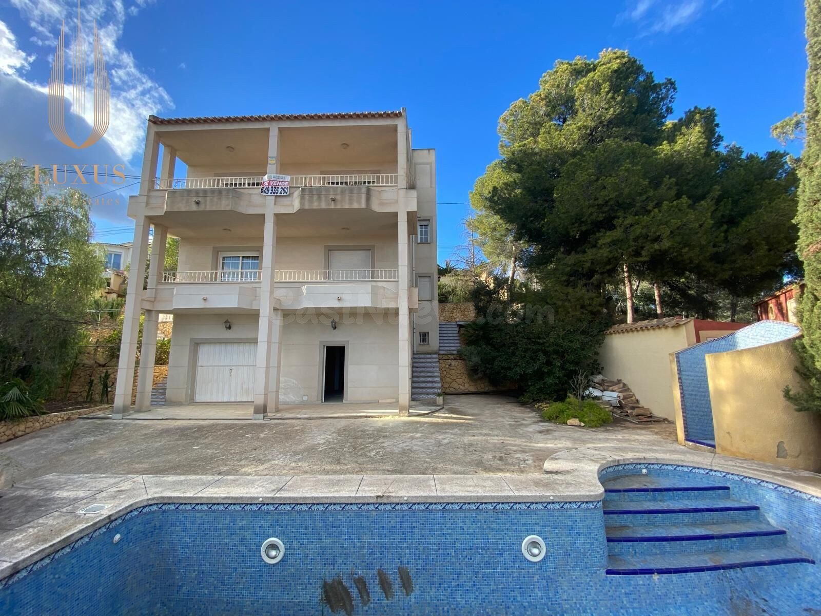 Casa Independiente con piscina privada y vistas al mar