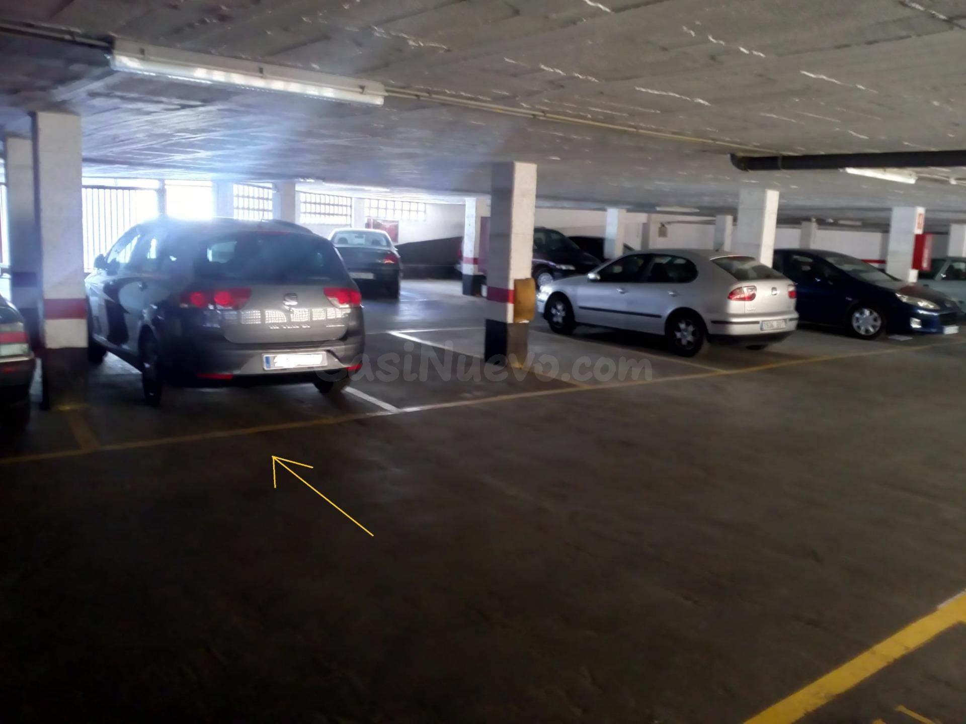Plaza de garaje a la venta en zona de Mercadona.