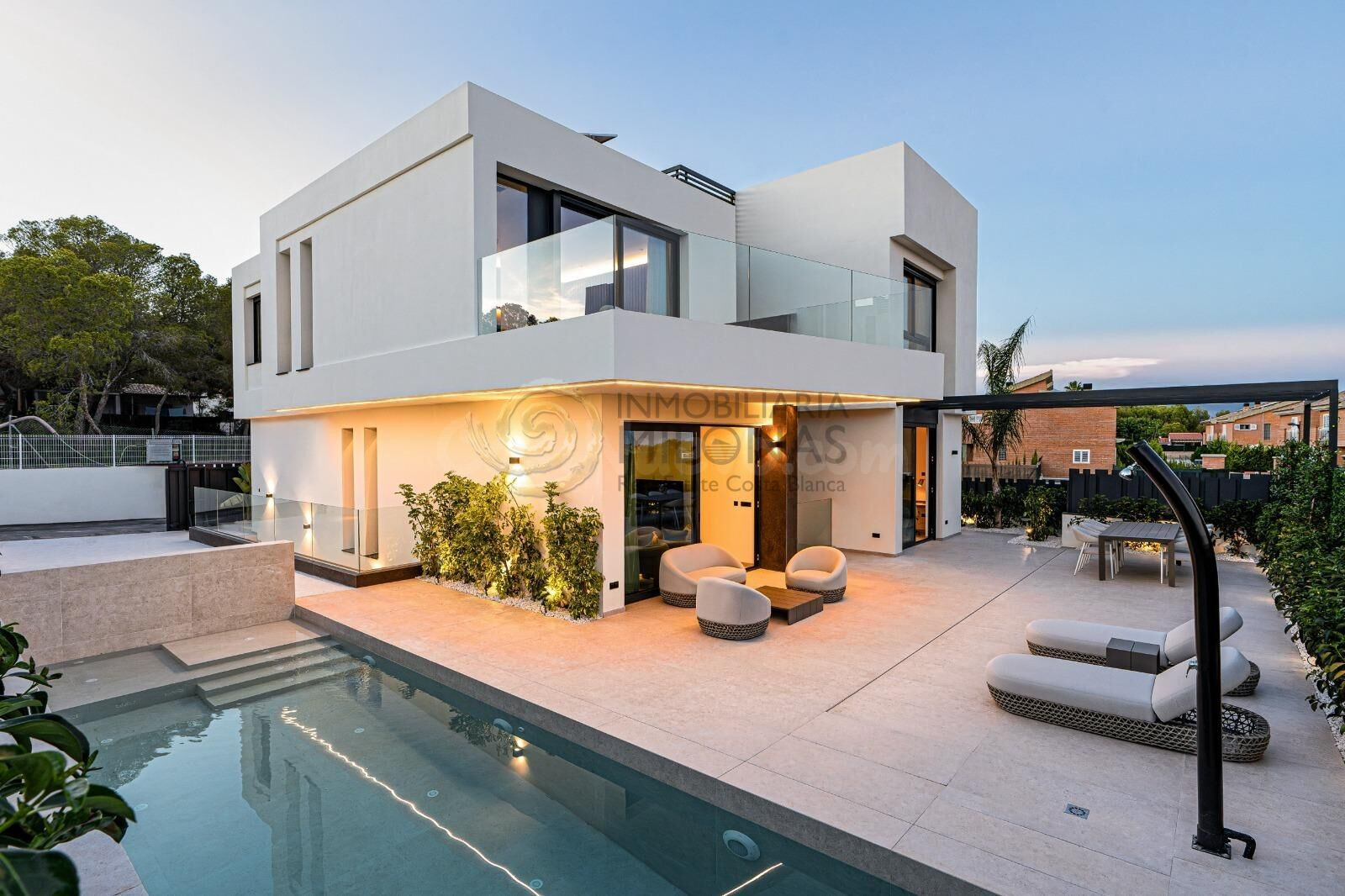 Promoción exclusiva de villas de lujo en La Nucia