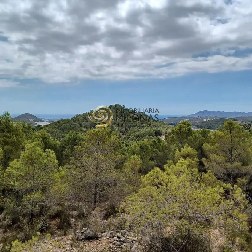 Parcela en Polop en venta
