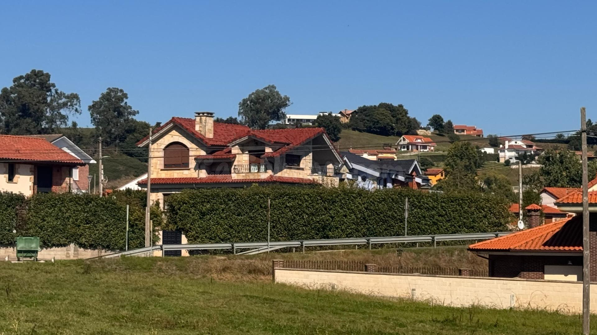 TERRENO URBANIZABLE PARA CONSTRUIR VIVIENDA EN POLANCO
