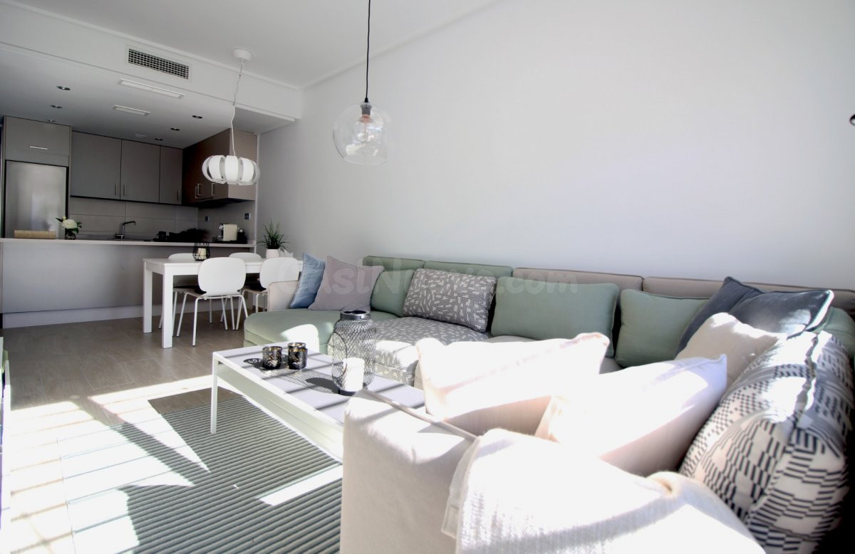 RESIDENCIAL DE PRECIOSOS BUNGALOW 3 DORMITORIOS 3 BAÑOS  EN TORRE DE LA HORADADA