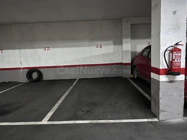Plaza de parking en venta en el centro de Sabadell