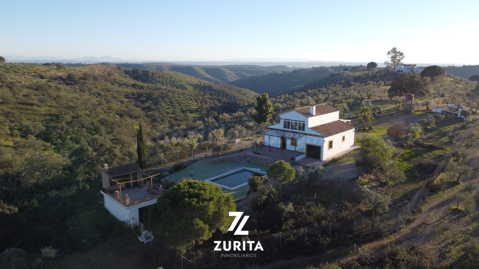 Olivar con casa de recreo - foto 2