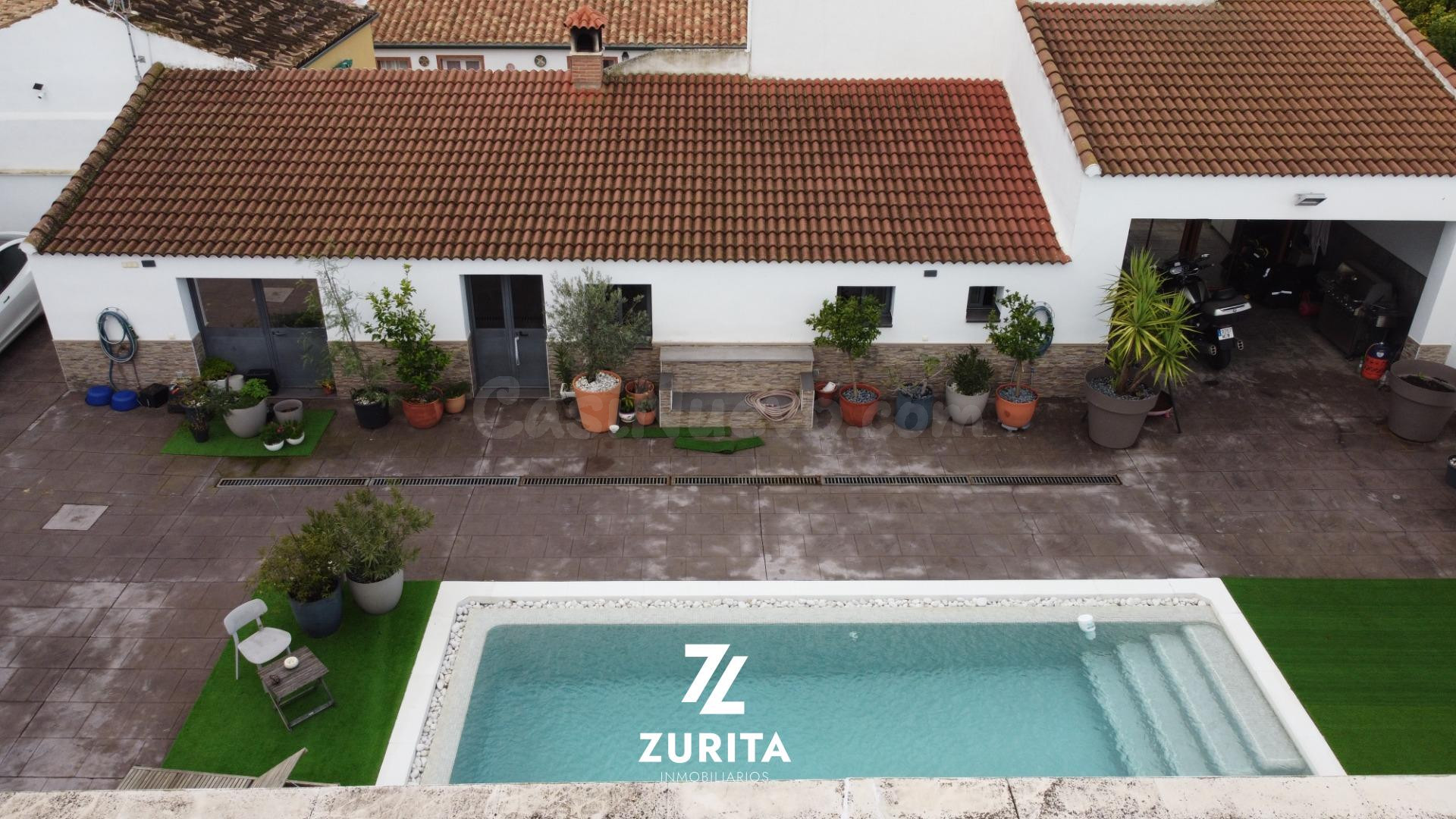 Impresionante vivienda con casa de invitados, piscina y ampl - foto 3