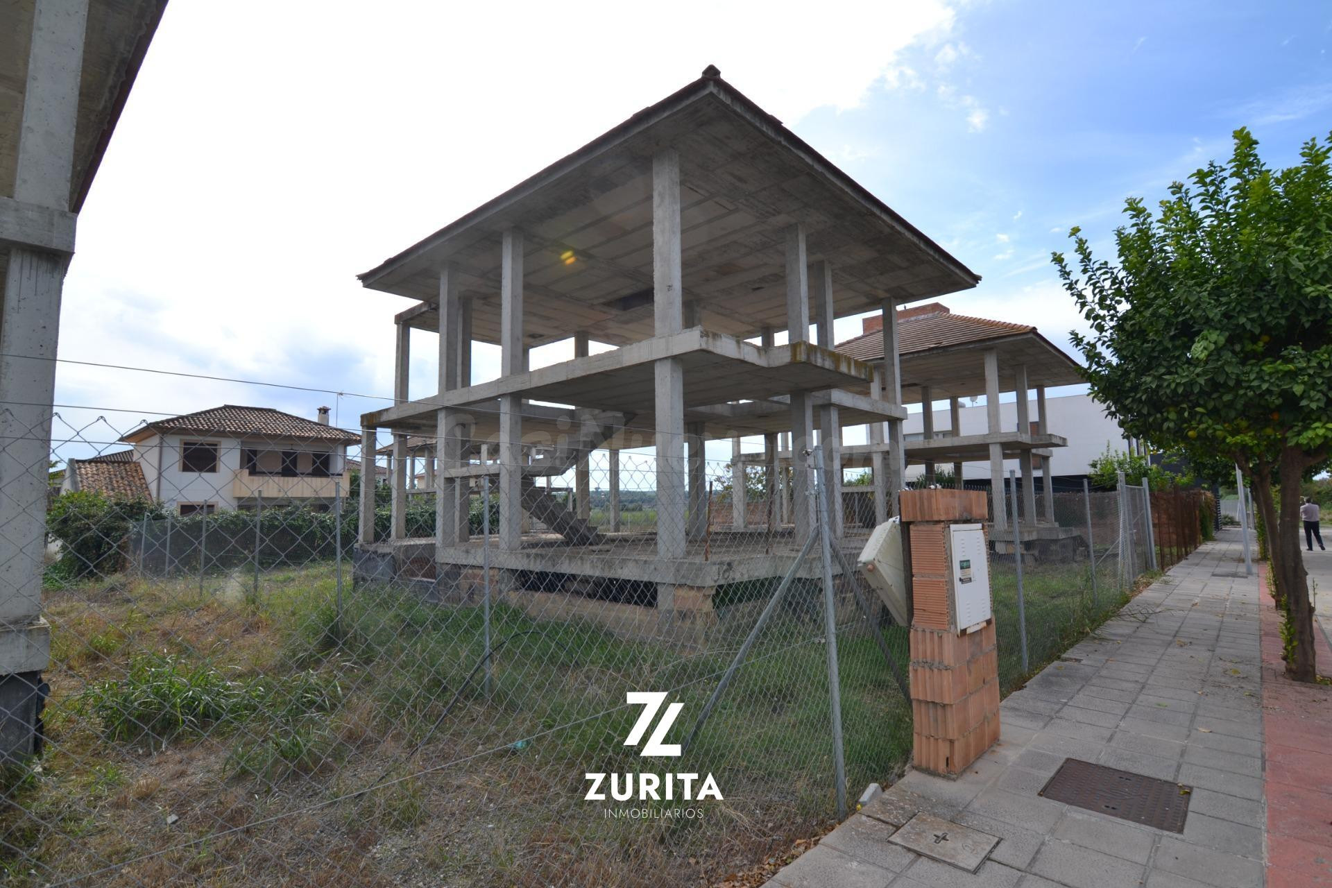 Parcela de 410 m2 con Estructura de Hormigón Completa - foto 4