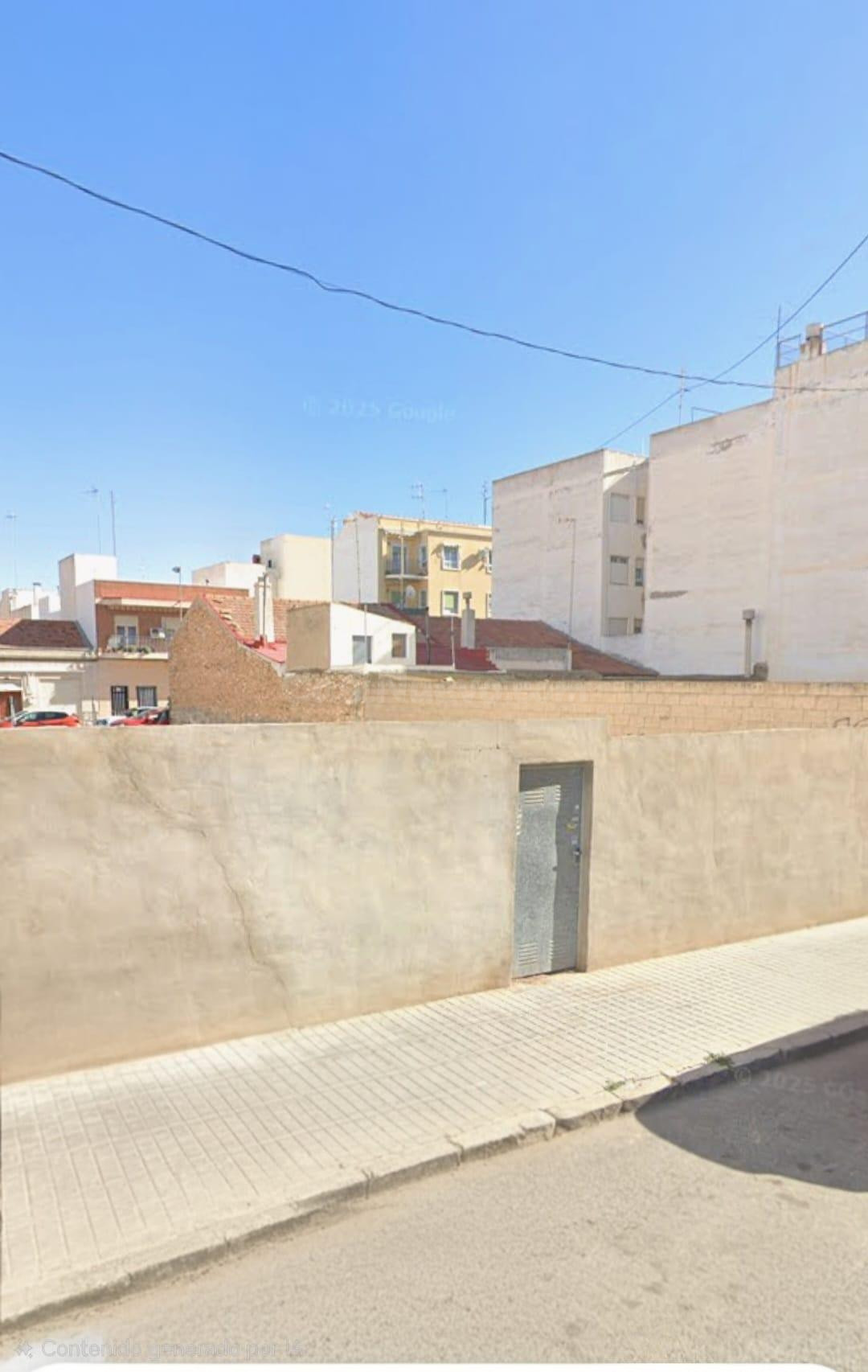 SE VENDE TERRENO PARA CONSTRUIR EN ZONA TORRELLANO