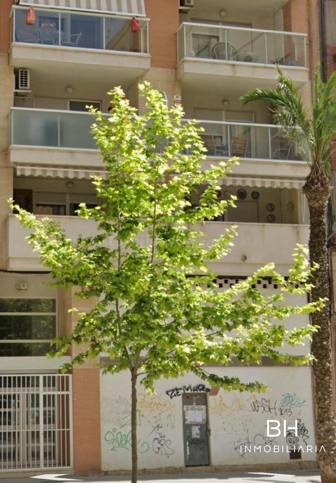Local Comercial en Venta – Excelente Oportunidad en Zona Consolidada de Villena