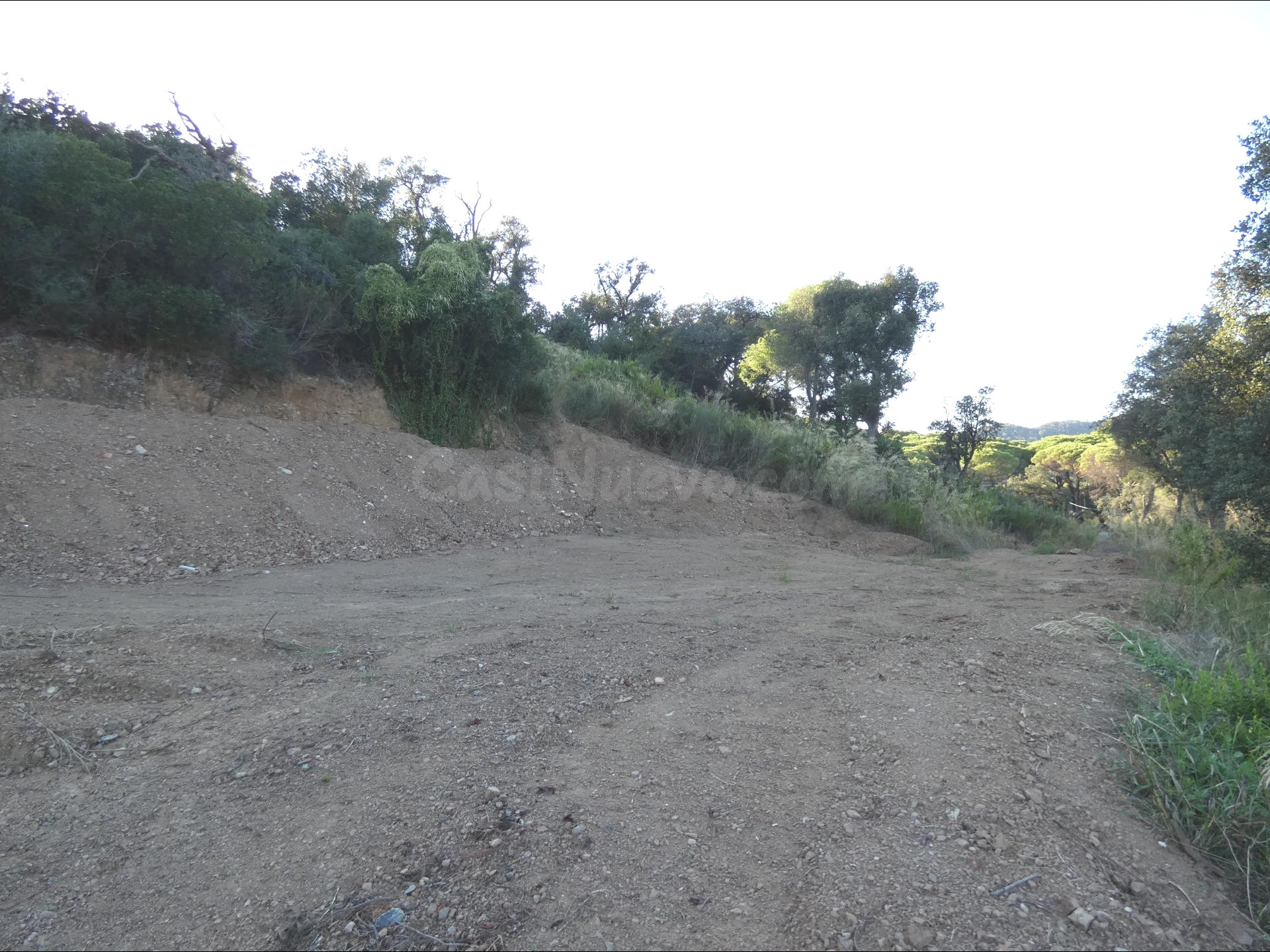 CALONGE: Parcela de 883 m2. Urbanización Mas Pere. La mas nueva de los ùltimos años en la zona.