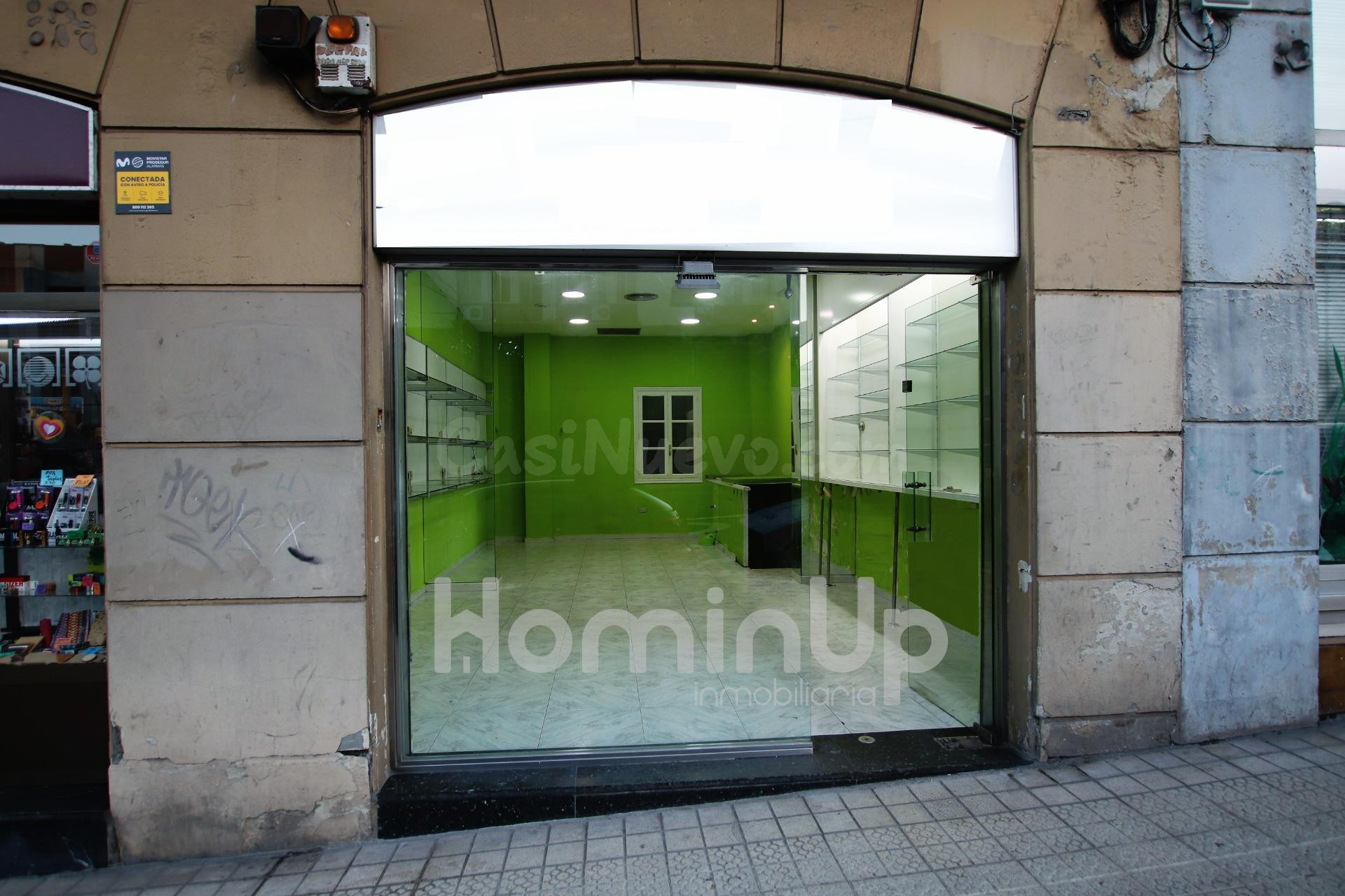 Se vende Local comercial con sotano y baño en Calle Juan de Garay