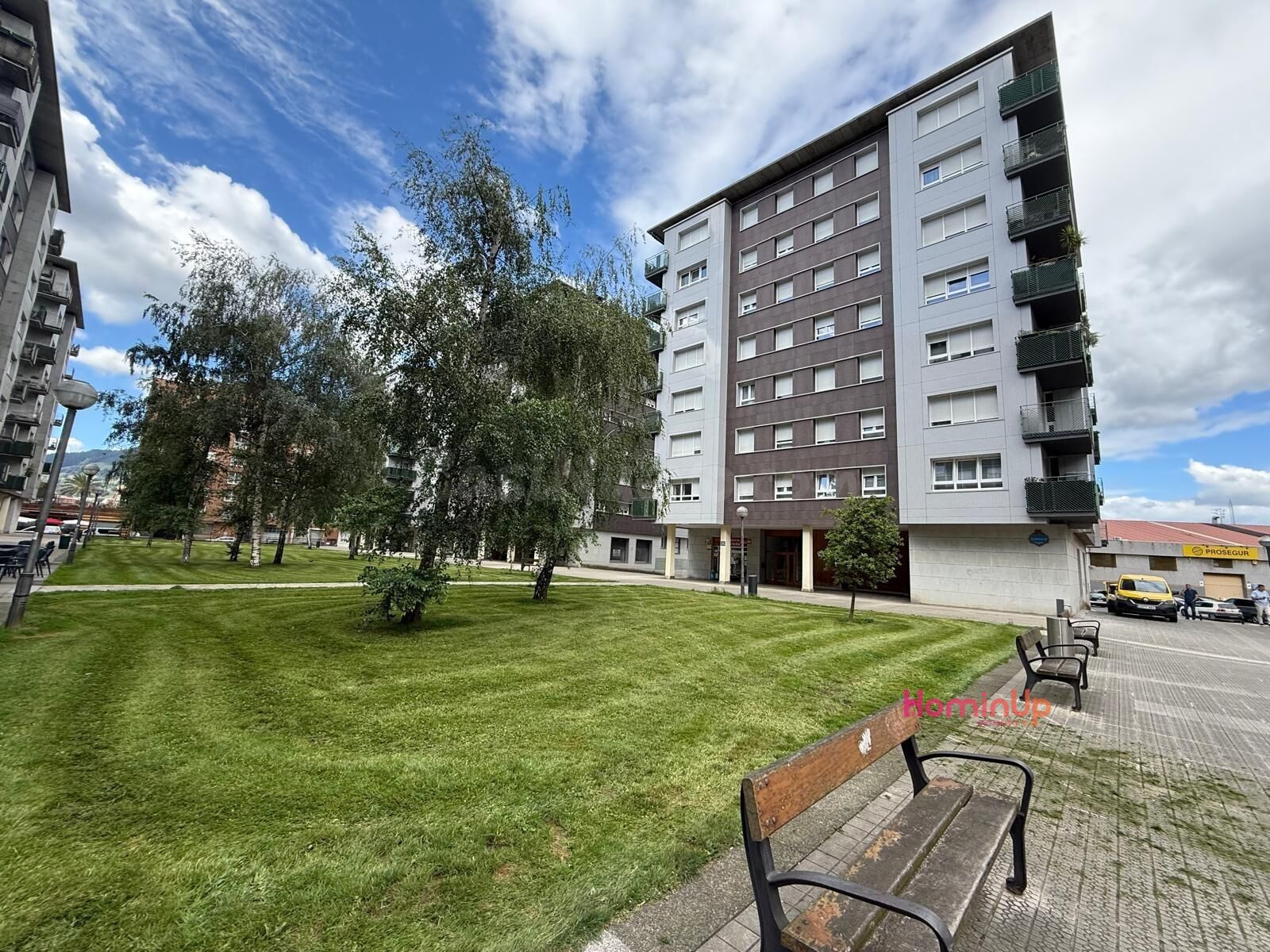 Se Alquila preciosa vivienda con vistas a la ría en Zona San Ignacio