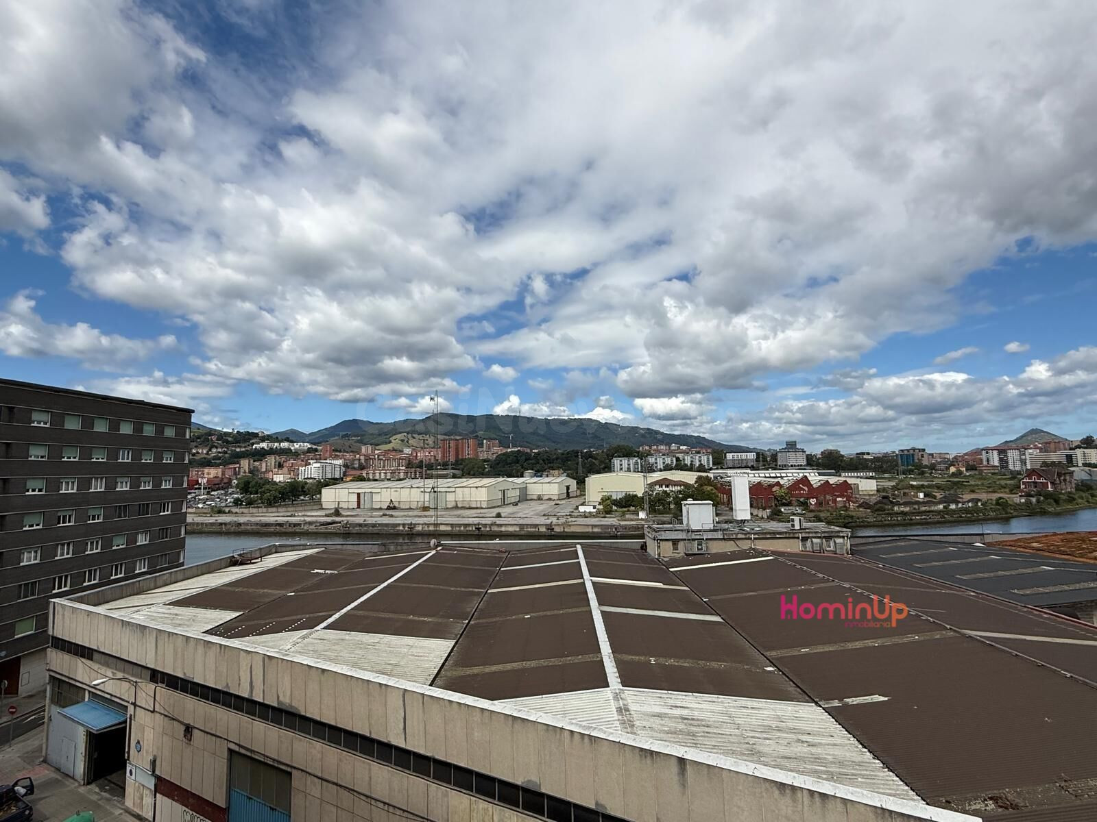 Se Alquila preciosa vivienda con vistas a la ría en Zona San - foto 4
