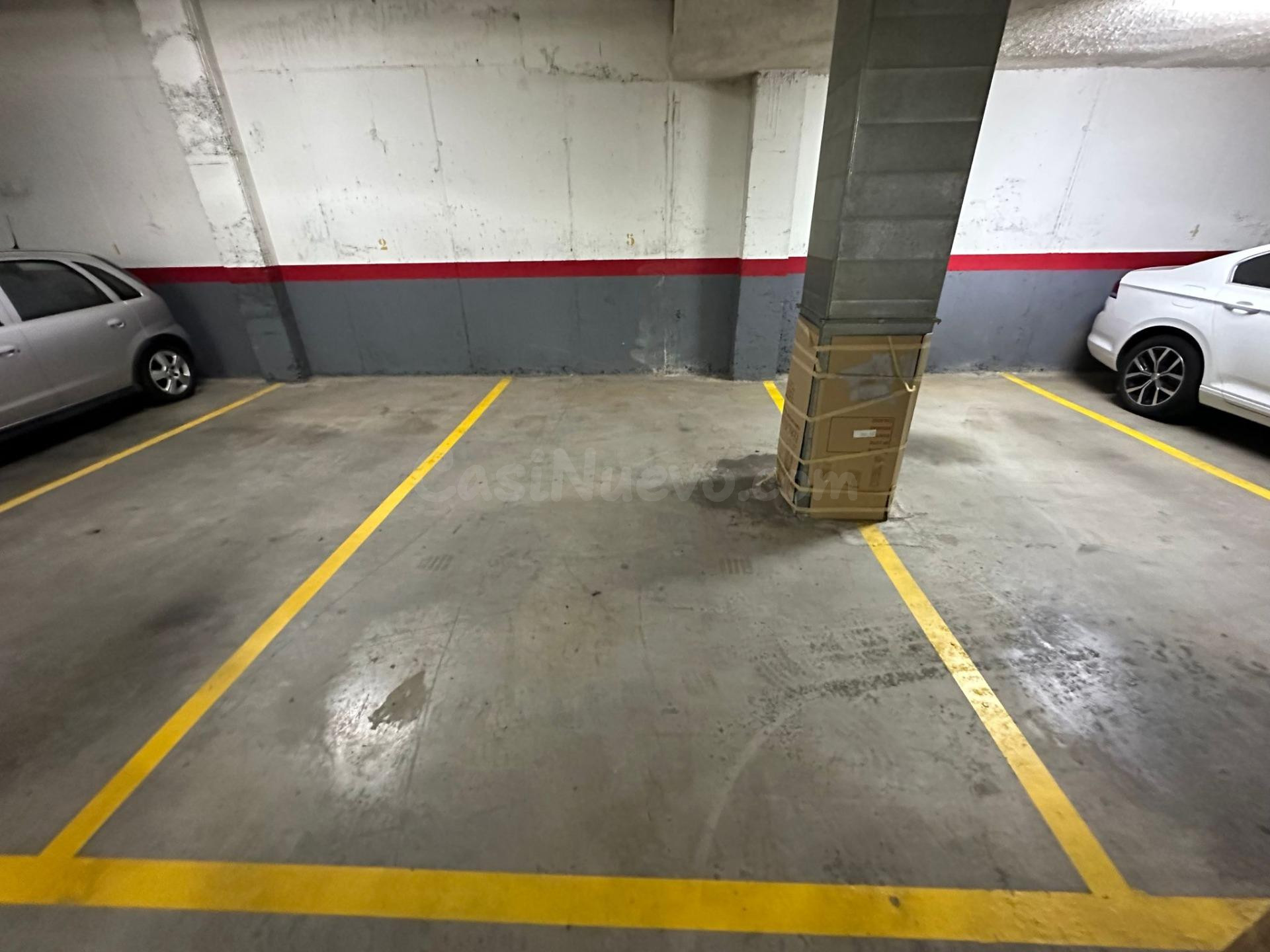 Plaza de parking cubierta a la venta en Castellón