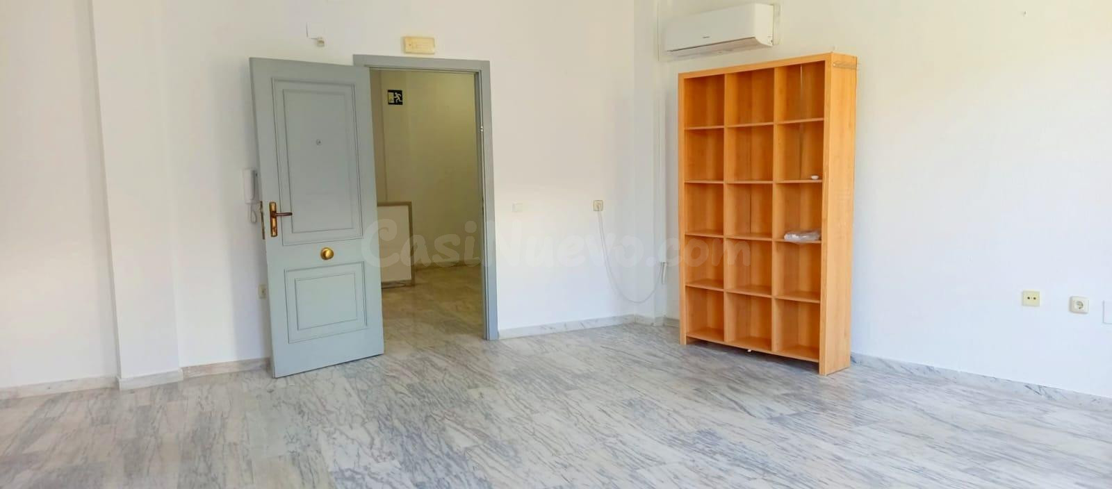 🎉🏢 ¡OPORTUNIDAD EN ALQUILER EN EL CENTRO DE MÉRIDA! 🏢🎉 - foto 4
