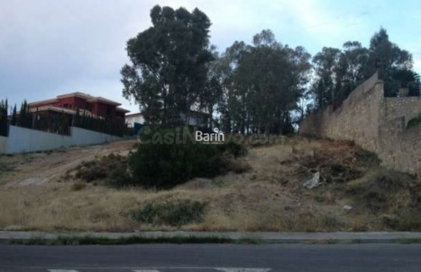 Gran parcela con vistas en la zona de Sansueña (Brillante)