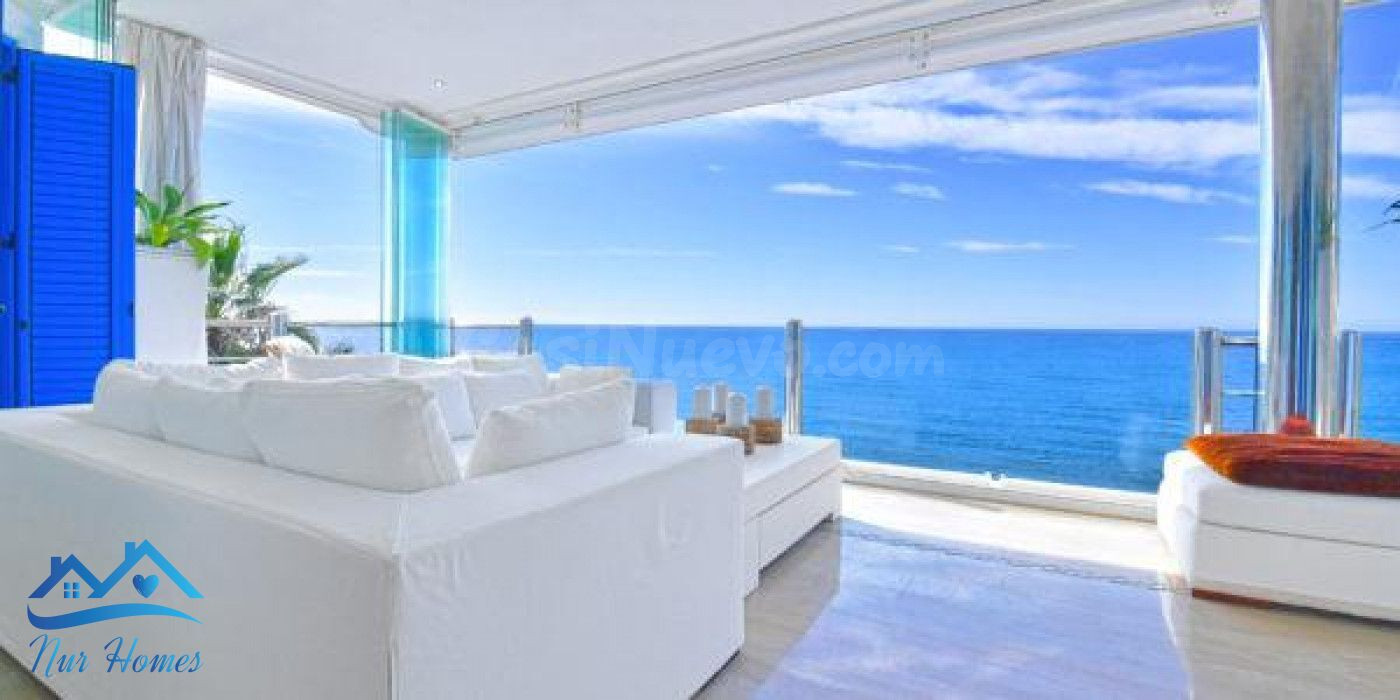 APARTAMENTO DE LUJO EN 1ª LÍNEA DE MAR EN TORREQUEBRADA - foto 2