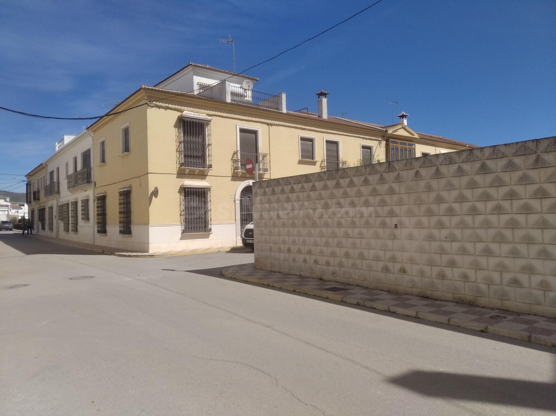 Venta de solar en Pedrera