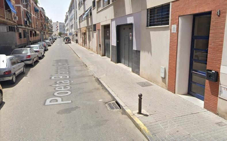 ¡¡ Junto al Colegio los Califas!!