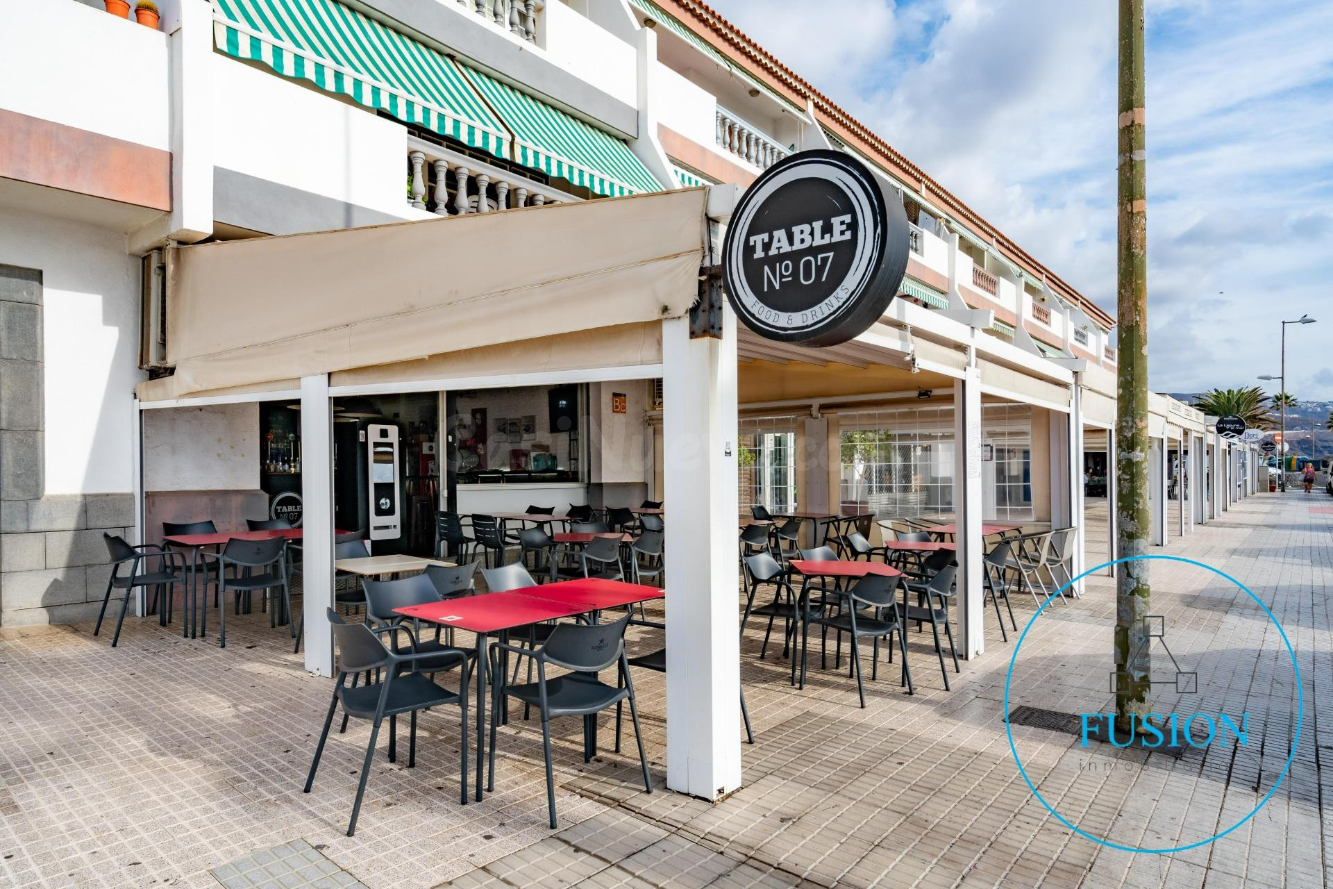 Traspaso GASTRO BAR-CERVECERÍA en la Avenida Marítima de Caletillas