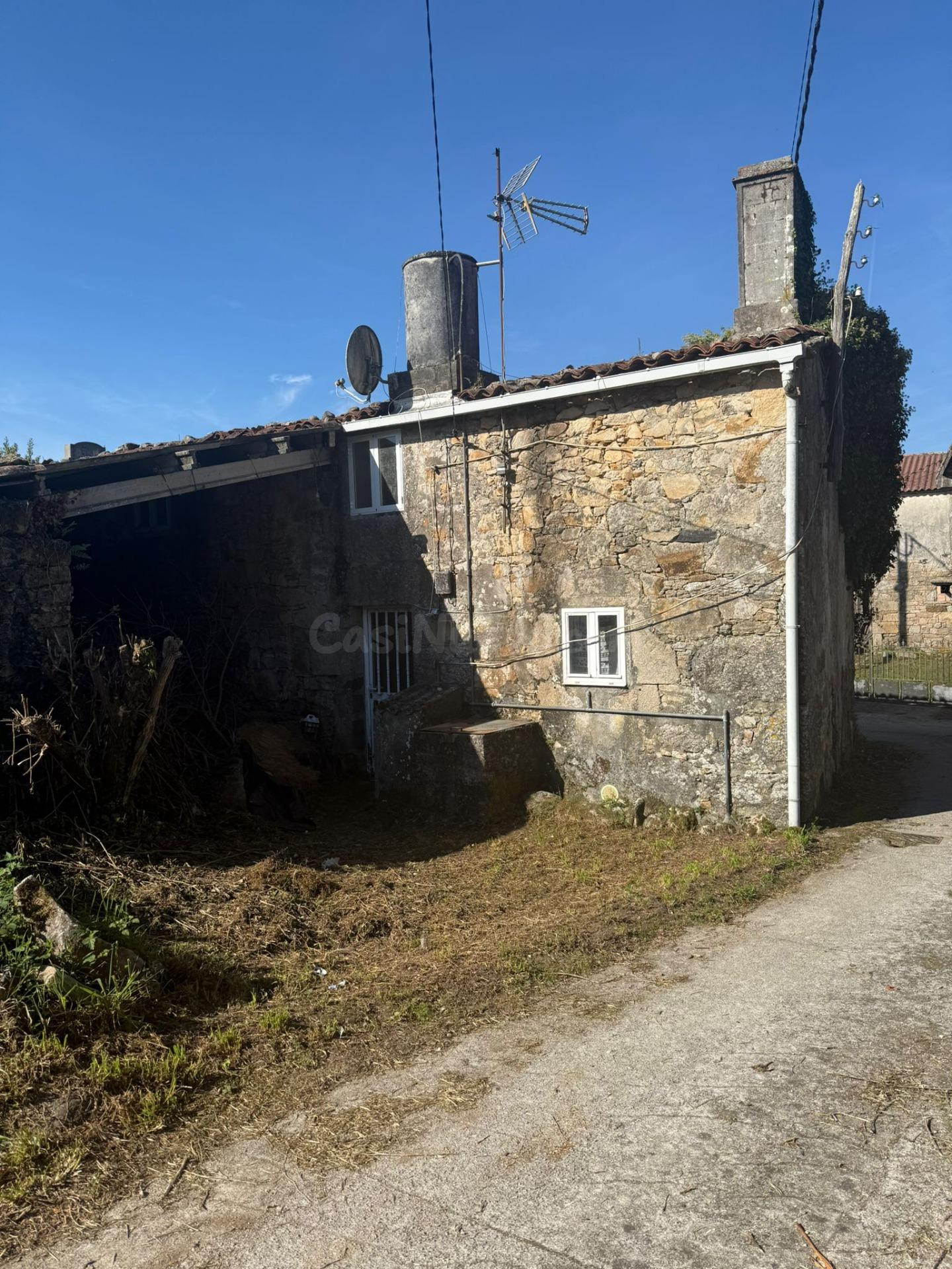 Casa Rural en Santa Comba: Oportunidad Única para Reformar