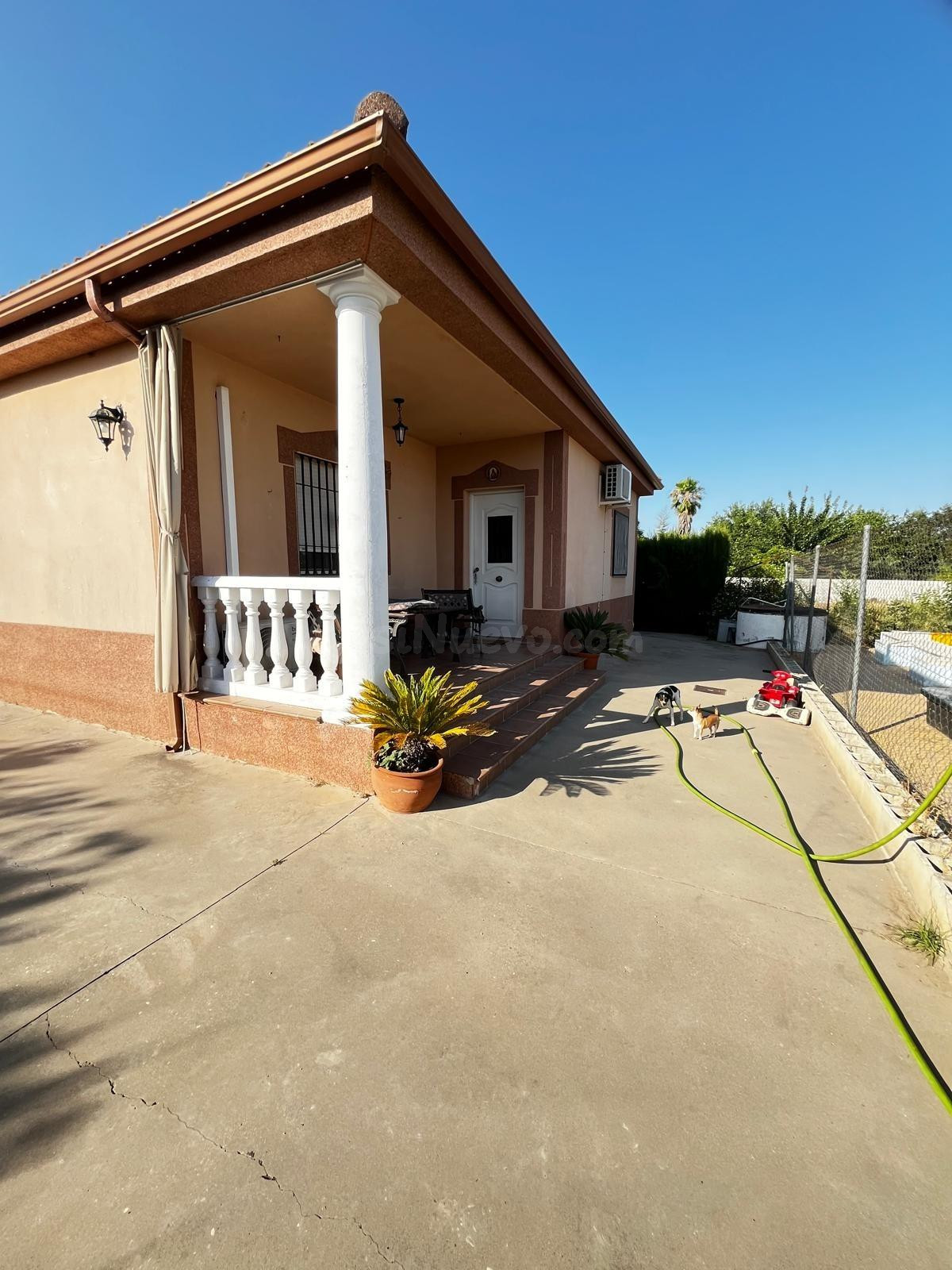 CASAS EN CUEVAS BAJAS