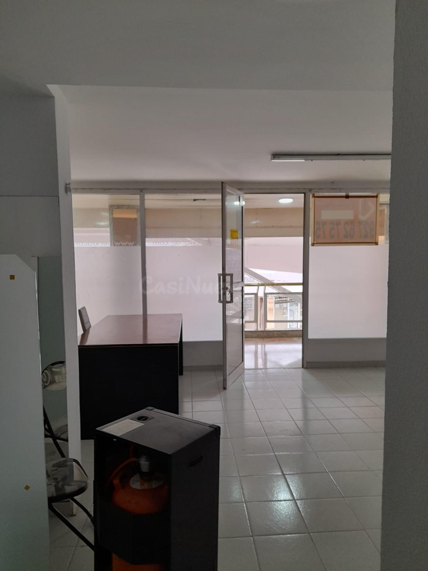 Se Alquila Local Comercial en el Edificio el Descubrimiento