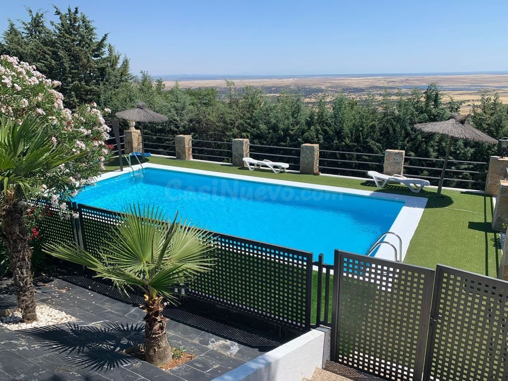 Chalet con piscina - foto 2