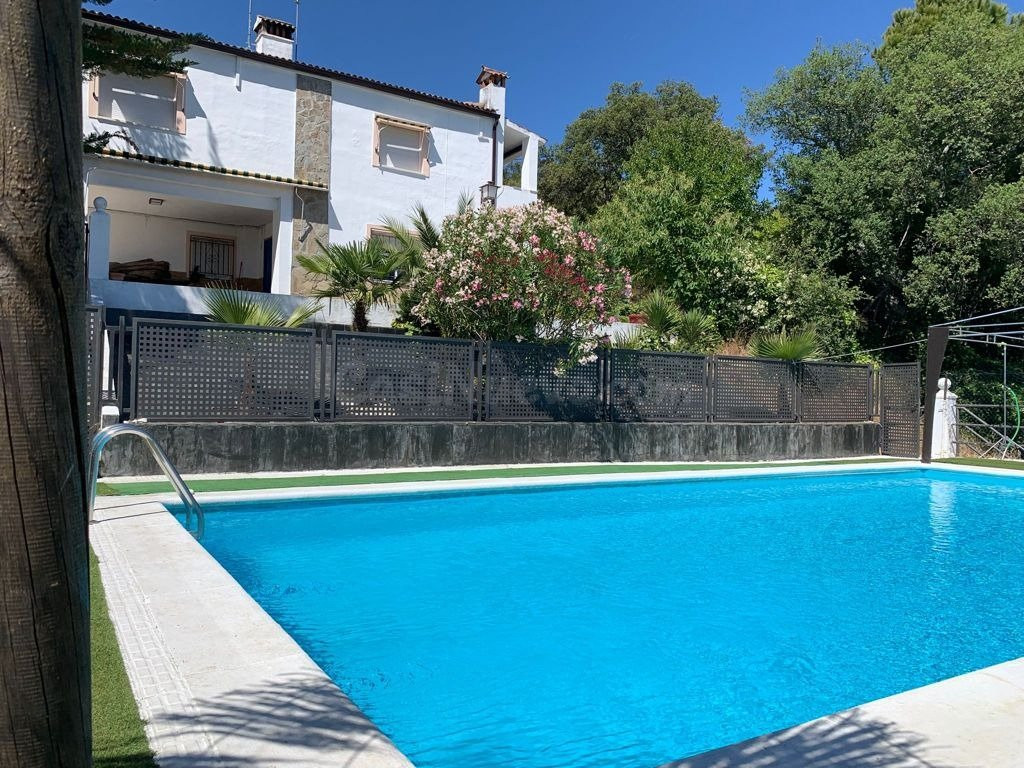 Chalet con piscina - foto 4