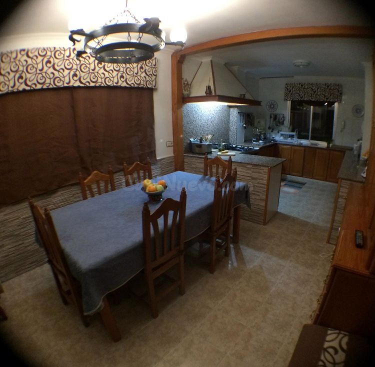 Chalet en Sierra de Fuentes - foto 3
