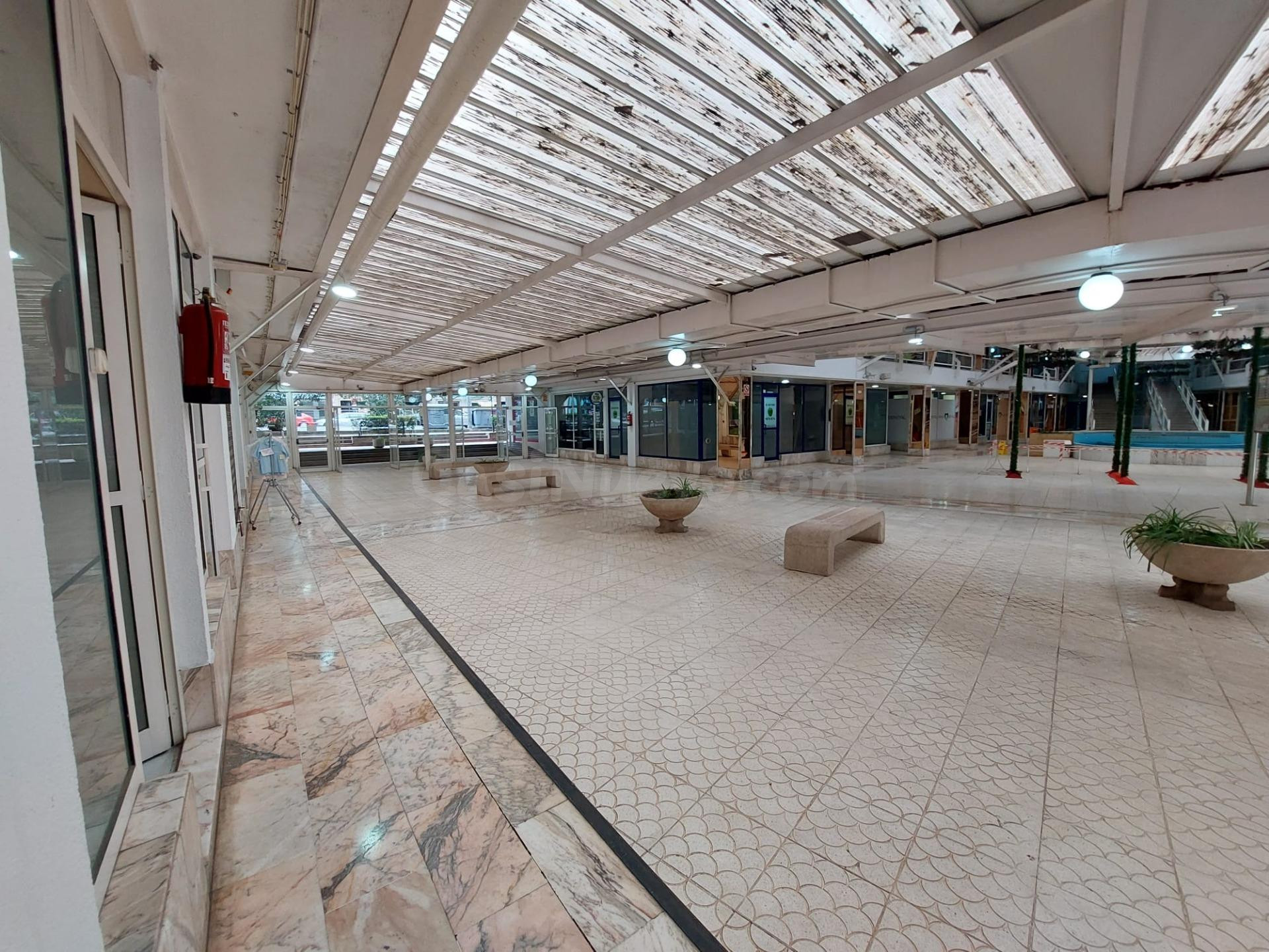 Local en galeria comercial el descubrimiento!!!