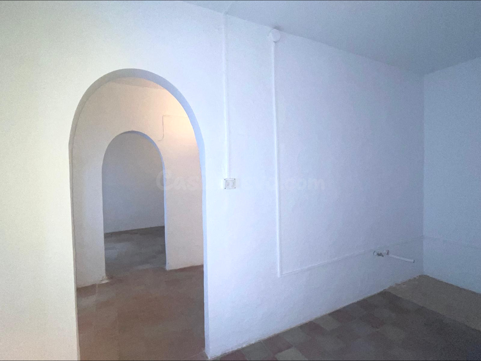 Casa y local comercial en el casco historico