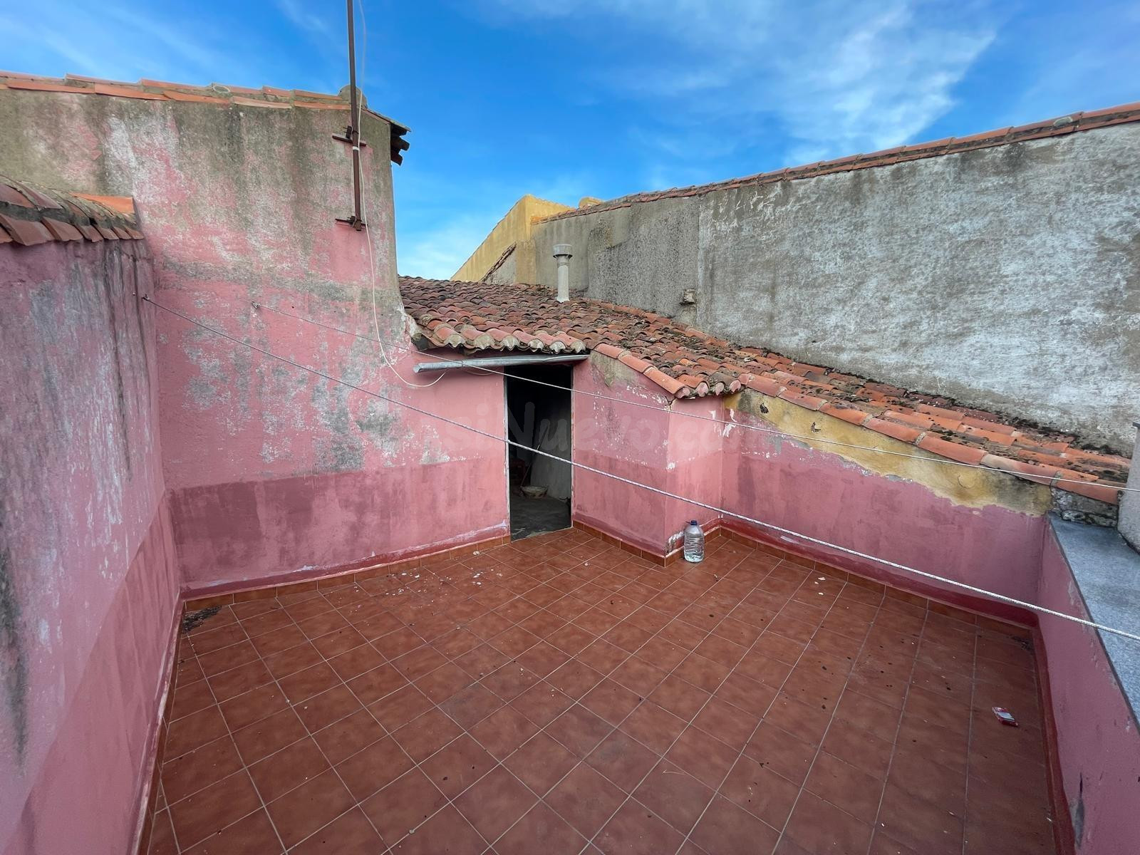 CASA CON MUCHAS POSIBILIDADES EN TORREQUEMADA