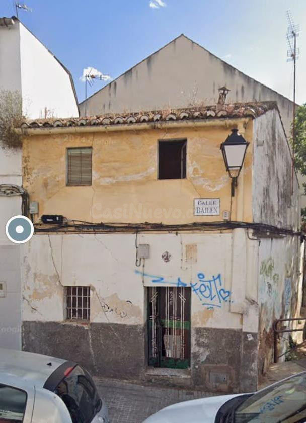 ¡Oportunidad en San Blas, Cáceres! Dos viviendas por el precio de una