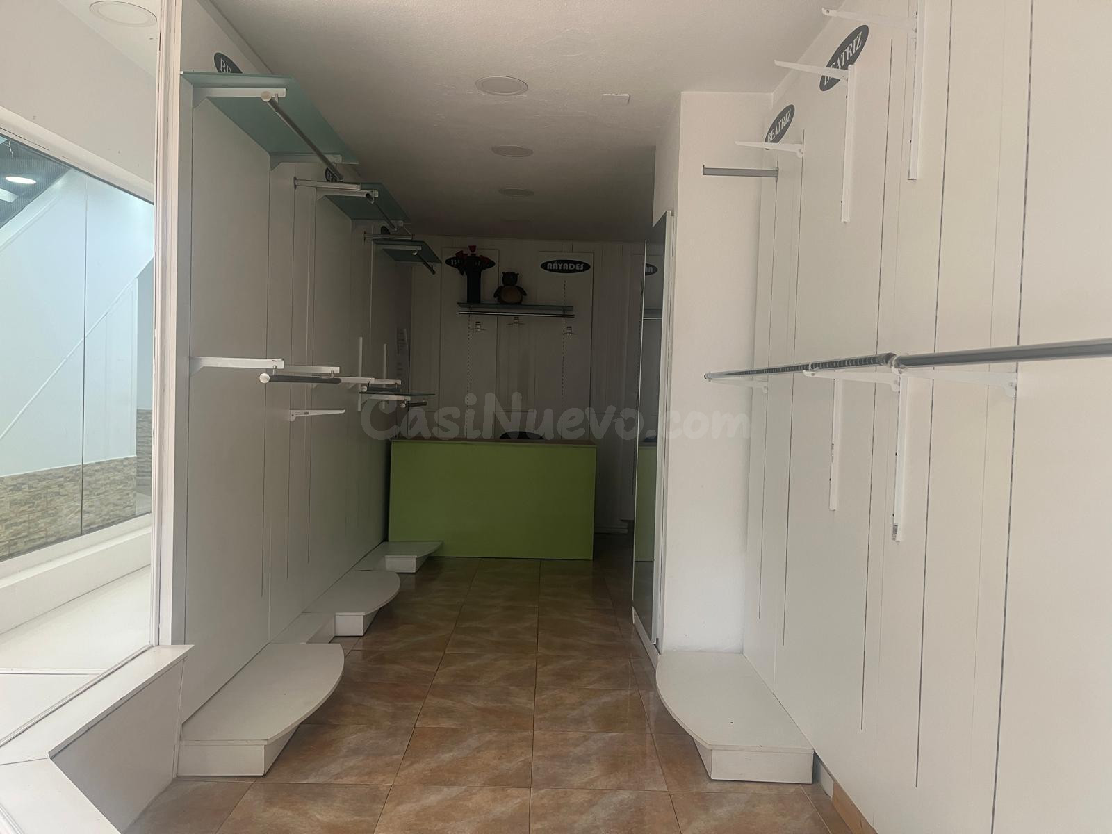 ¡EXCELENTE LOCAL EN VENTA EN PLENO CENTRO DE CÁCERES!