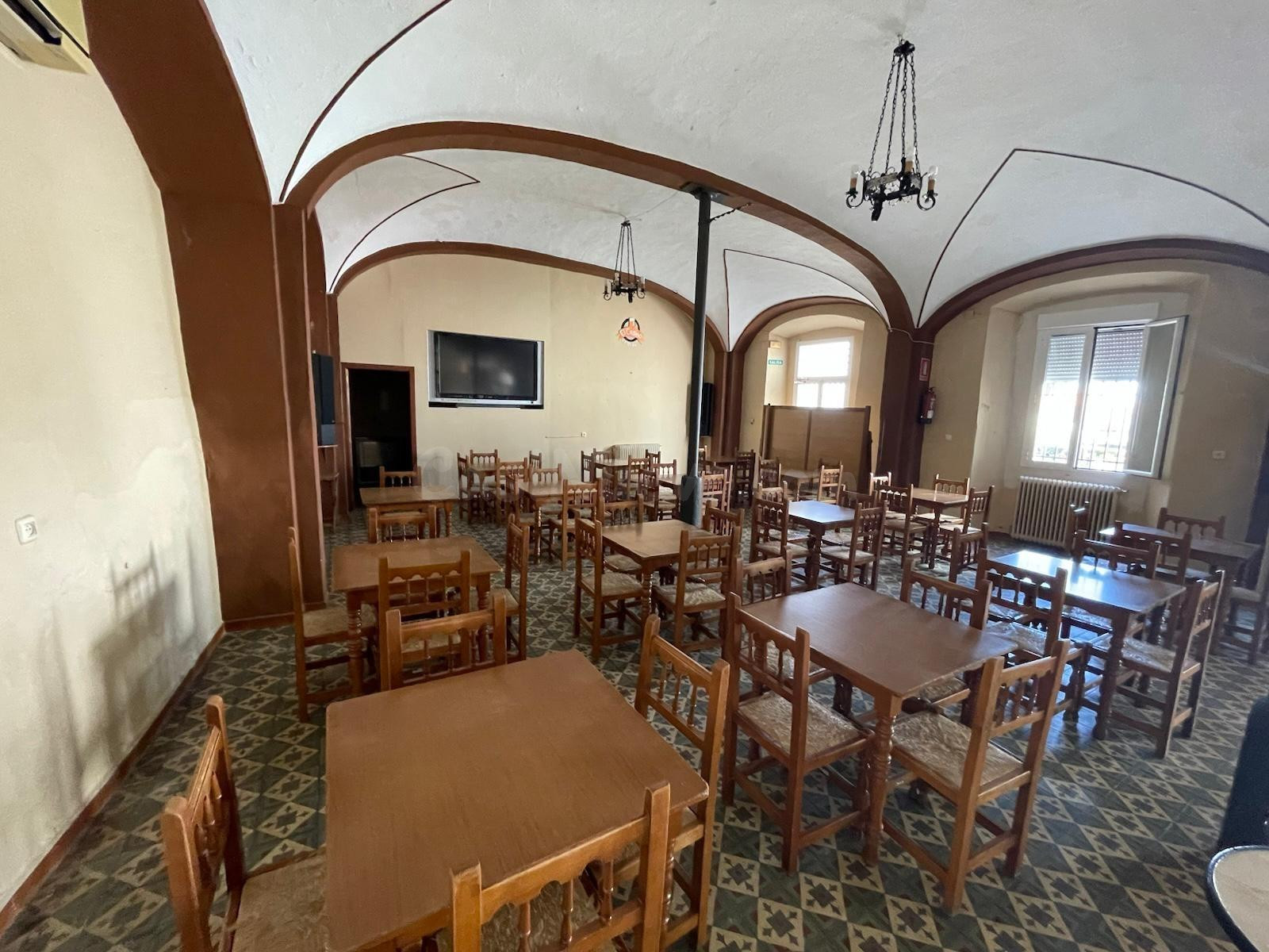 CASINO Y PISO EN VENTA EN SANTIAGO DE ALCÁNTARA