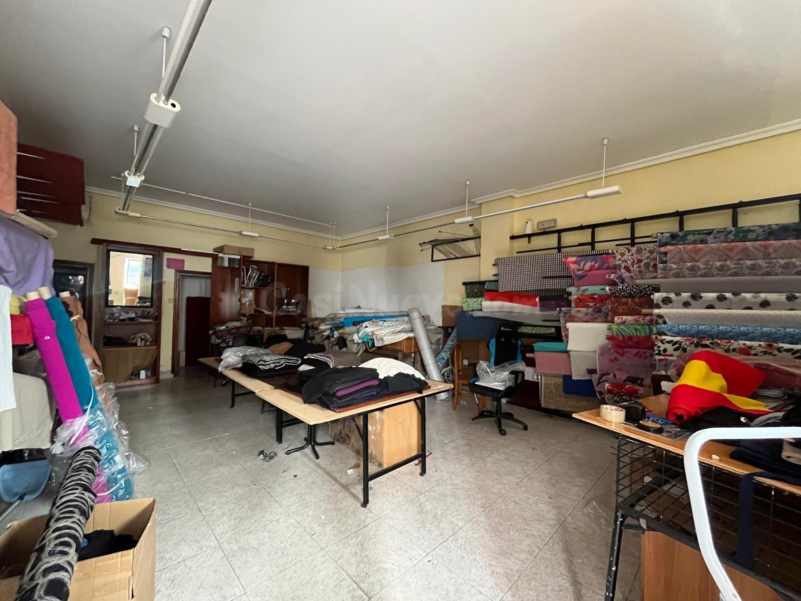 LOCAL COMERCIAL EN ALQUILER – ZONA GRAN TEATRO, CÁCERES